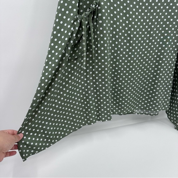 Cellabie Dress Women 3XL NEW Green Polka Dot Sleeveless Rayon Pockets Round Neck - Picture 3 of 10